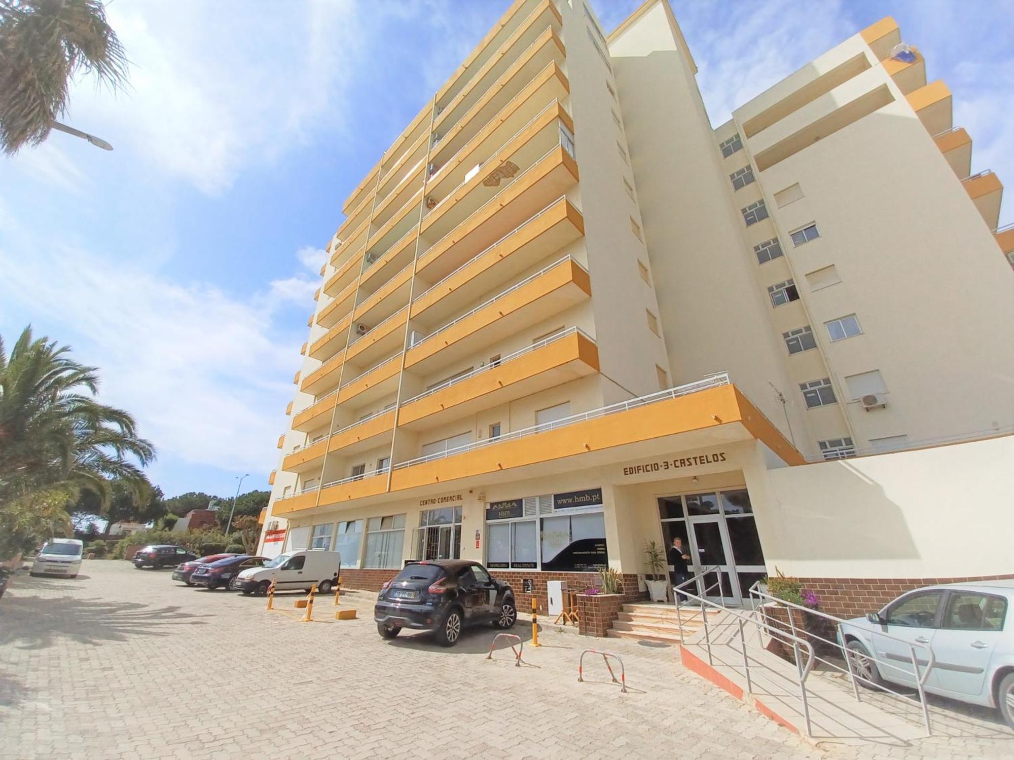 Tres Castelos Rocha Fantastic Beach Apartment *