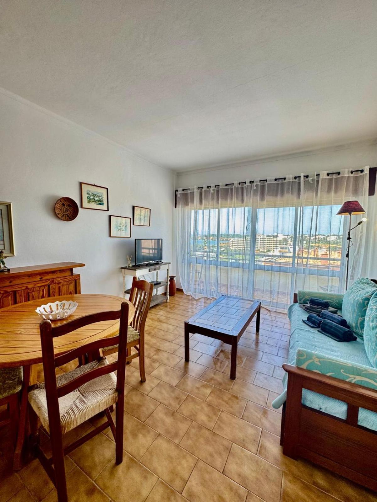 Tres Castelos Rocha Fantastic Beach Apartment